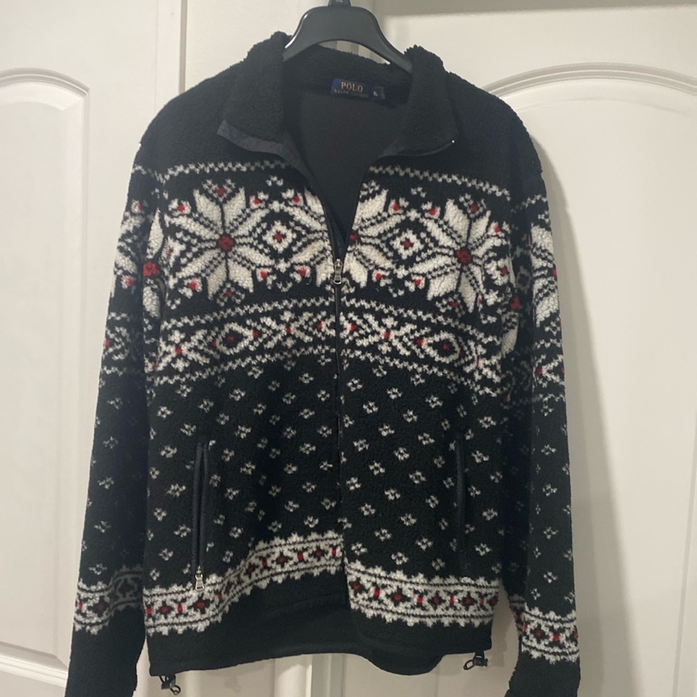 Polo Ralph Lauren fleece full zip sweater. Pre loved condition. No damage